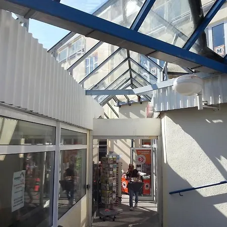 Hotel Bauer
